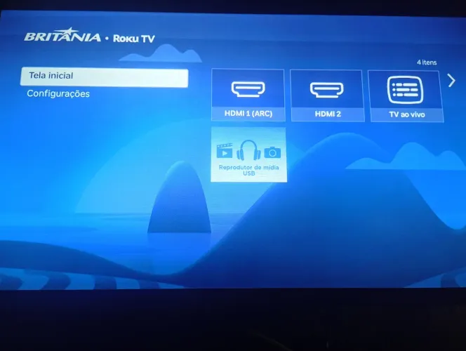 Vendo televisão 32 marca Britânia Roku 
