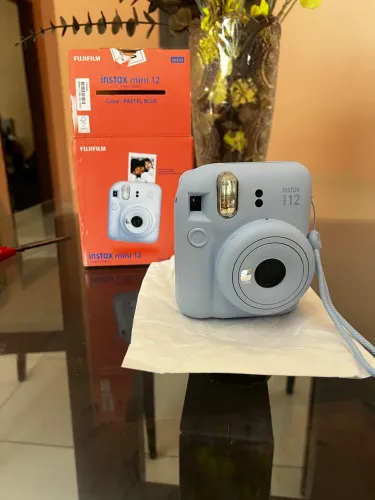 Camera Instax Mini 12