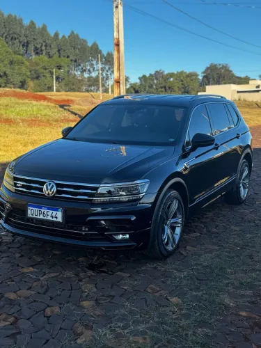Volkswagen Tiguan Allspac R-line 350 TSI 2.0 4X4 2019