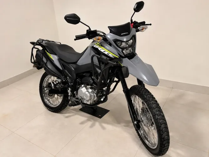 Moto Honda Bros 160 ABS 2025