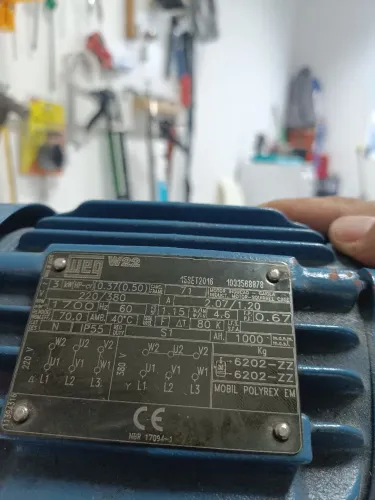 Motor trifásico weg w22 0,5CV