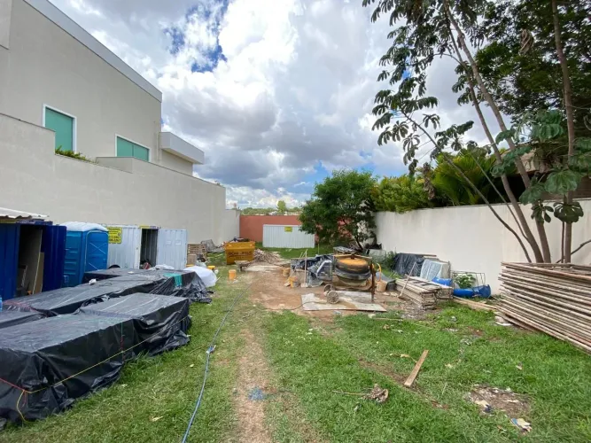 Terreno à venda no Condomínio Villa do Sol em Uberlândia