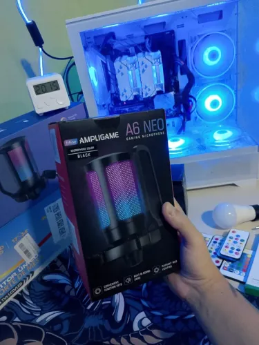 Microfone Gamer Fifine Ampligame A6NEO, RGB, USB, Black