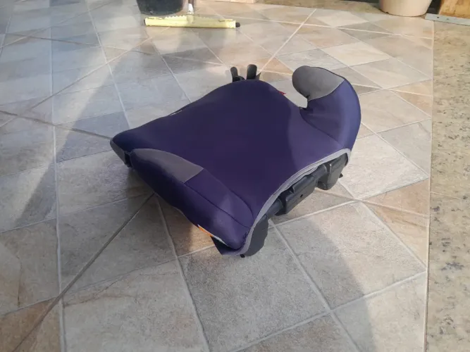 Banco de carro para criança 