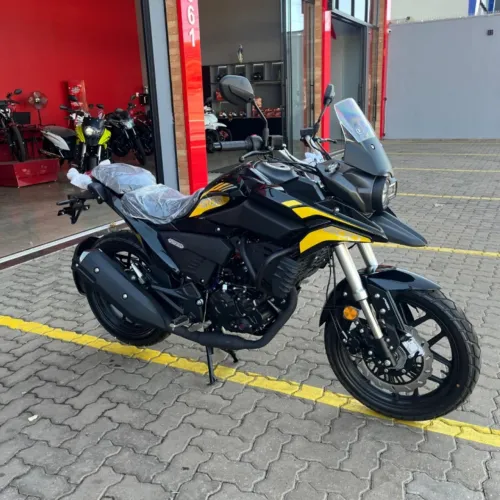 Storm 200 EFi 0 KM (á partir de 48 x R$889 S/entrada).