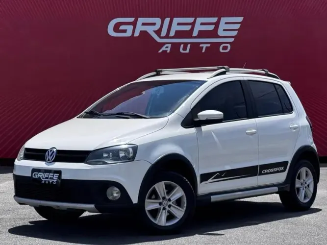 Volkswagen Crossfox 1.6 MI Total Flex 8V 5P 2011