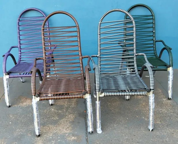 Cadeira de fio duplo