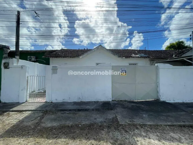 Casa para aluguel, 3 quartos, 2 vagas, Barro - Recife/PE