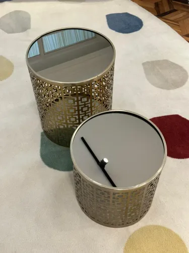 Conjunto Mesa de apoio redonda com espelho