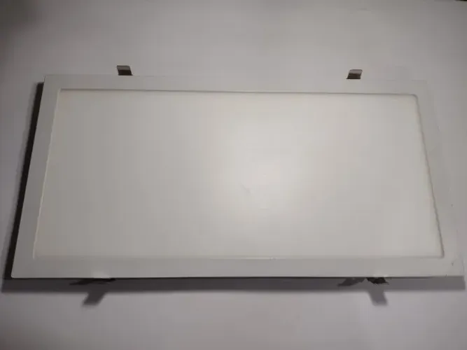 Luminária LED Retangular de embutir