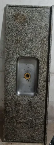 Pia Granito cinza 1,80 X 55 cm