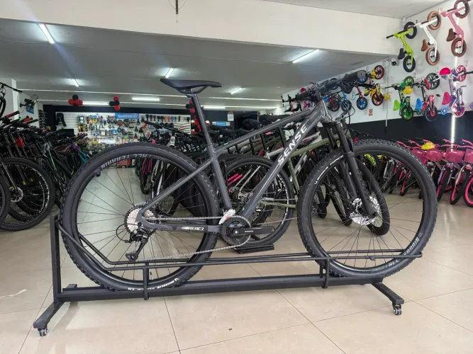 BICICLETA ARO 29 SENSE REACT SPORT 16v SHIMANO C/ 3 MESES DE GARANTIA E NOTA FISCAL