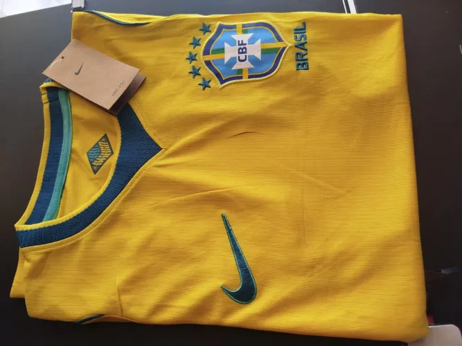 Camisa do Brasil amarela 1.1