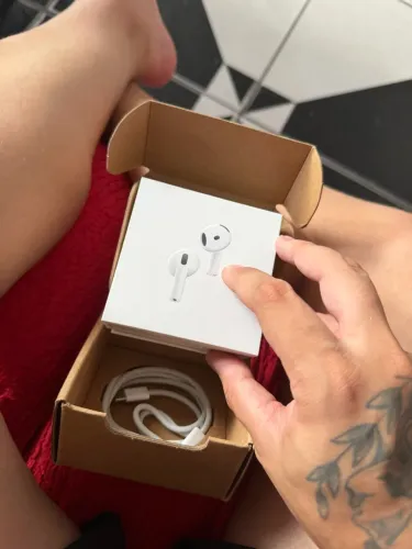 AirPods 4 (ANC)