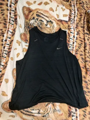 Regata Nike dri- fit original , negociável 