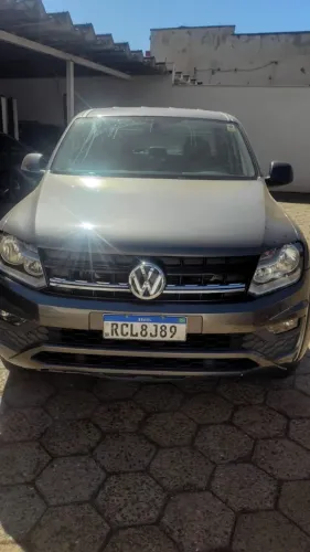 Volkswagen Amarok Comfor. CD 2.0 TDI 4X4 Dies. Aut. 2021