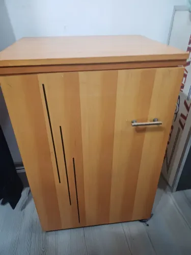 GABINETE MAQUINA DE COSTURA