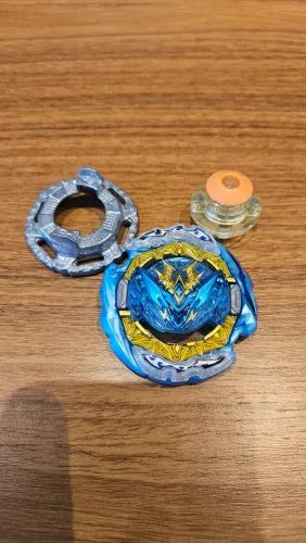 Beyblade Burst Glide Belial Original TT