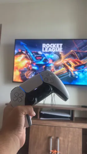 Vendo PS5 pouco tempo de uso Semi novo