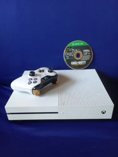 X BOX ONE S 1 TB