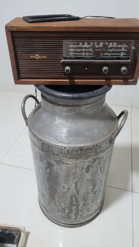 TAMBORES LEITE GRANDE,  MÉDIO, MÁQUINA COSTURA, RÁDIO AM ANTIGO 