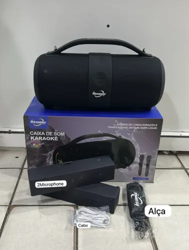 Caixa de som com microfones