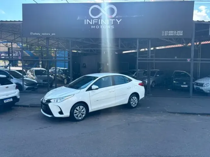 Toyota Yaris XL Sedan 1.5 Flex 16V 4P Aut. 2023