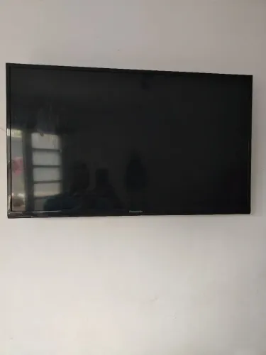 Vendo TV Panasonic 32 polegadas. Não é Smart