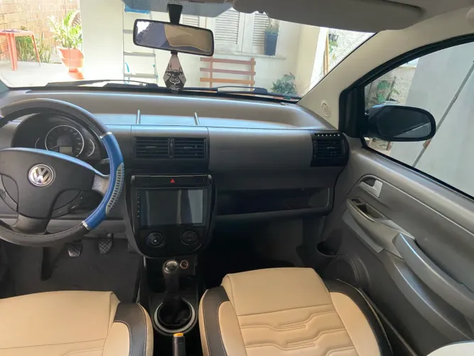 Volkswagen Fox Route 1.0 MI Total Flex 8V 5P 2010