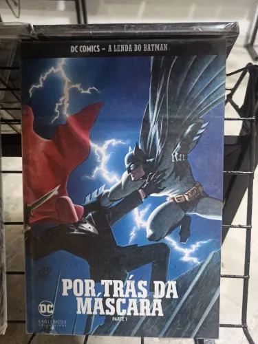 BATMAN POR TRÁS DA MÁSCARA 