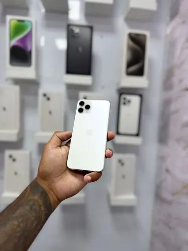 IPHONE 11 PRO 64GB<br>R$ 1.599,00