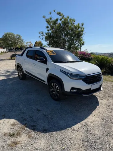 Fiat Strada Volcano 1.3 Flex 8V CD 2021