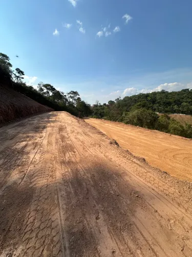 Terreno para chácara/ Sítio divisa entre Campo Limpo Paulista e Francisco Morato 