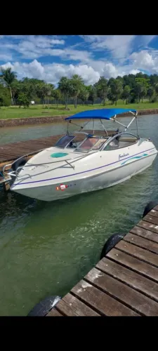 Lancha Focker 215