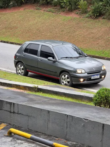 Renault Clio RT 1.6 5P 1999
