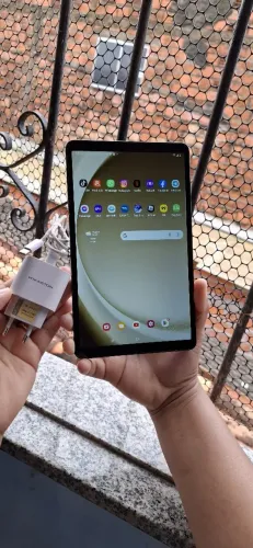 Tablet Samsung Tab A9 Tela 8.7 polegadas Chip 4G Faz Ligacao Semi-Novo