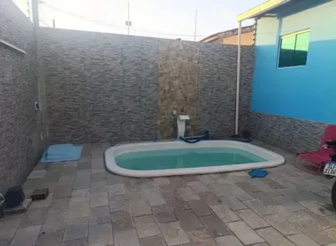 CASA NA ÁGUA BOA EM OUTEIRO 