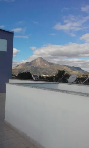 Alugo lindo apartamento no bairro Santa Rita 2 quartos 2 banheiros