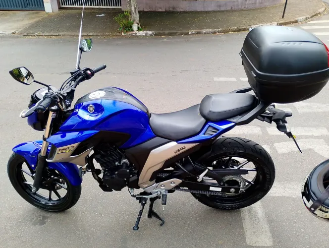 Vendo Fz25 fazer 250 ABS