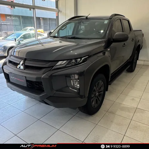 Mitsubishi L200 Tri. Outdo. GLS 2.4 CD 4X4 Die. AUT 2025