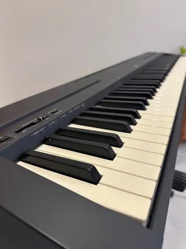 Piano Digital Yamaha P35