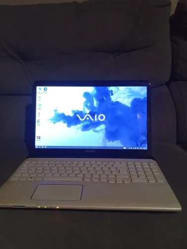 Notebook Sony vaio core i7, memória de 8gb, HD de 500gb, tela de 15.6", windows 10