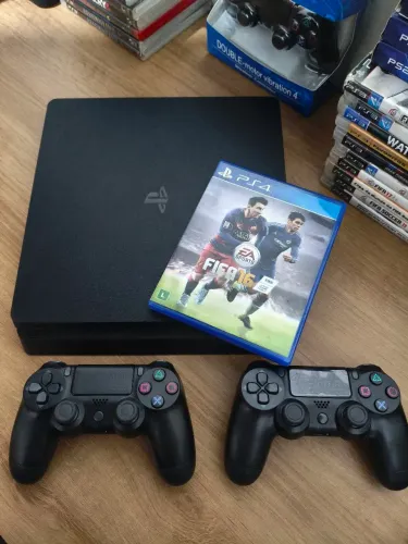 Ps4 slim