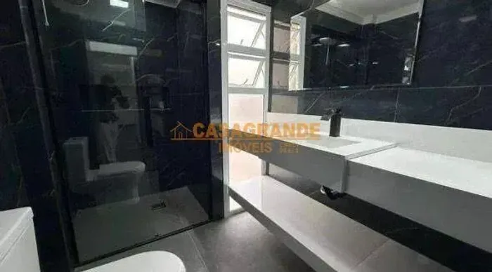 Apartamento p/ Vendo ou Locação - 03 quartos, 75m² no Jardim São Dimas, SJC