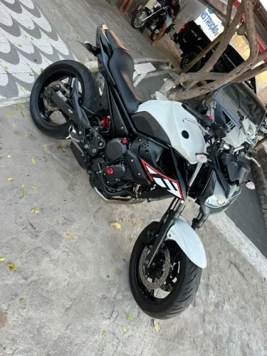Xj6 n 2010 