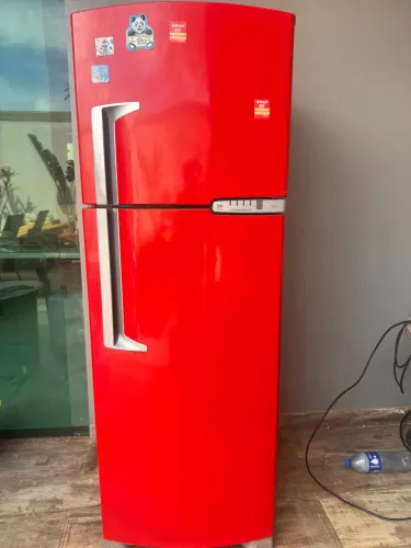 Geladeira Brastemp Duplex Vermelha