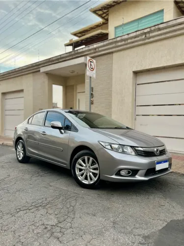 Honda Civic Sedan LXR 2.0 Flexone 16V Aut. 4P 2014