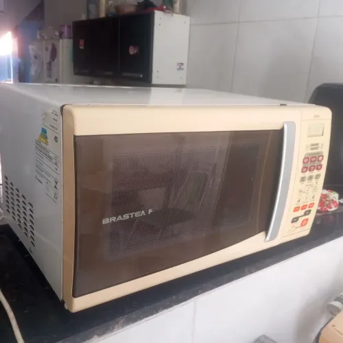 Microondas Brastemp 30 litros funcionando perfeitamente 