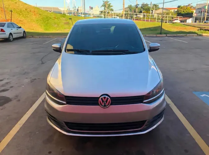 Volkswagen Fox Trendline 1.6 Flex 8V 5P 2015