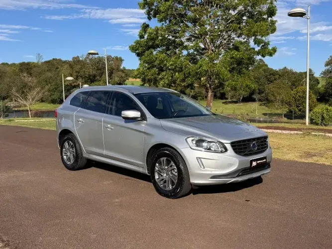 Volvo XC 60 2.0 T5 5P 2015